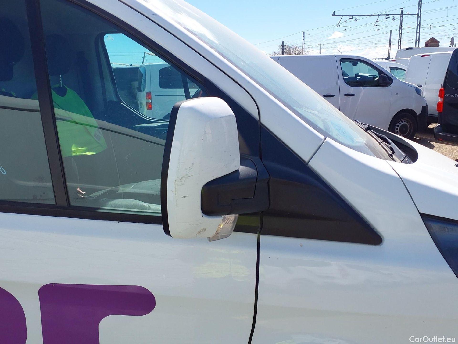  Ford  Transit FORD  Custom / 2012 / 4P / furgón Van 2.0 TDCI 77kW 300 L1 Trend #49