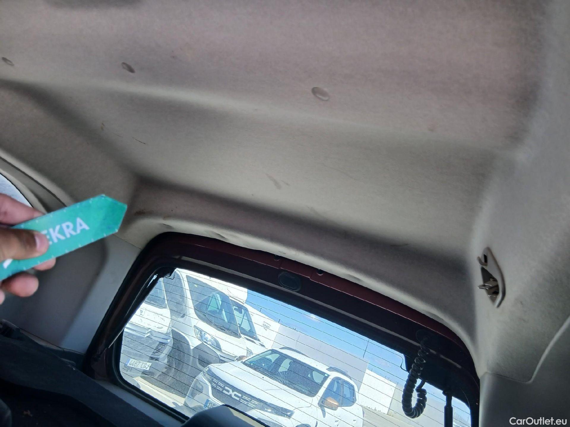  Opel  Combo OPEL -e Life / 2018 / 5P / monovolumen BEV 50kWh Elegance Plus L #13