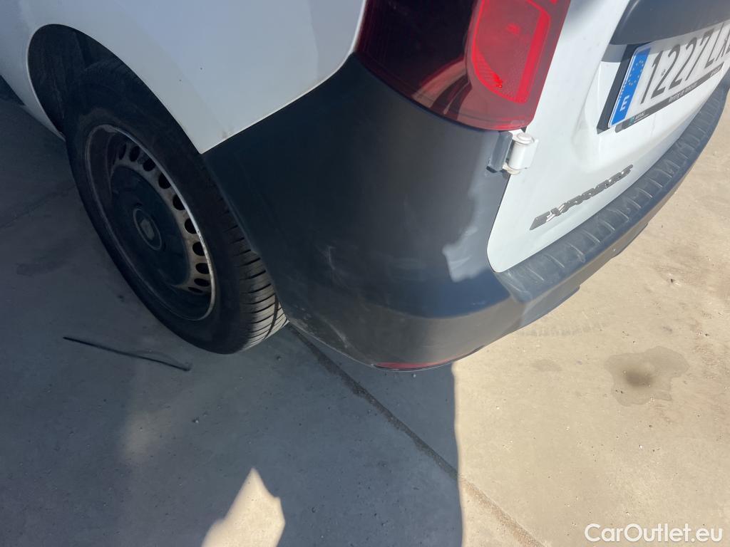  Renault  EXPRESS RENAULT  / 2021 / 4P / furgón derivado de turismo Confort 1.5 Blue dCi 70 kW (95 cv) #15