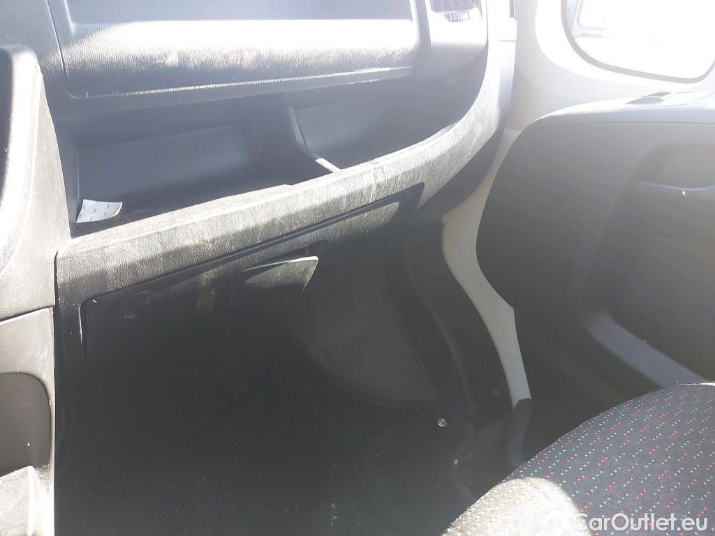  Opel  Movano OPEL  / 2021 / 4P / furgón Furgón Base L2H2 3.5T 2.2 BlueHDi 88kW #39