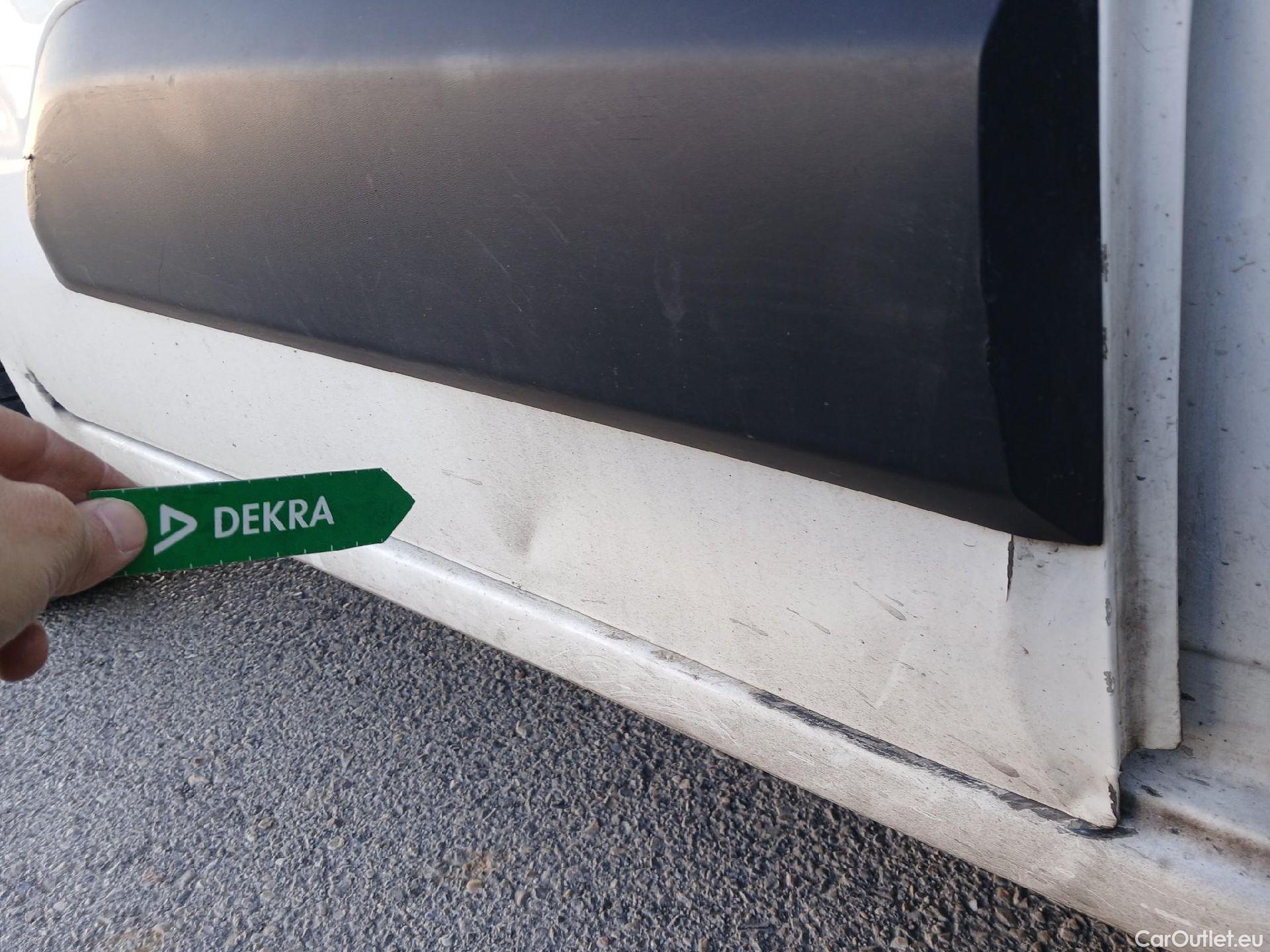  Peugeot  Partner PEUGEOT  / 2018 / 4P / furgón derivado de turismo Premium Standard 600kg BlueHDi 73kW (AC) #36