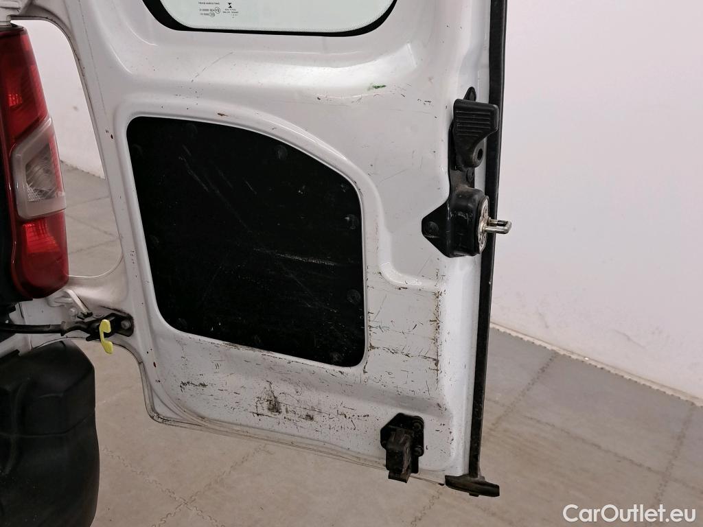  Peugeot  Partner PEUGEOT  / 2018 / 3P / furgón derivado de turismo Pro Standard 1000kg BlueHDi 73kW #5