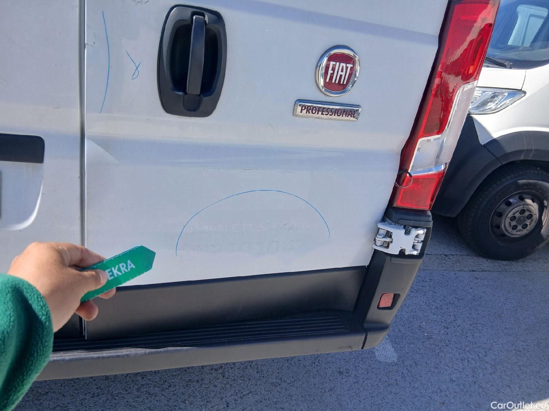  Fiat  Ducato FIAT  / 2014 / 4P / furgón 35 2.3 Mjet Furgón Medio Alto 96kW (130C #44