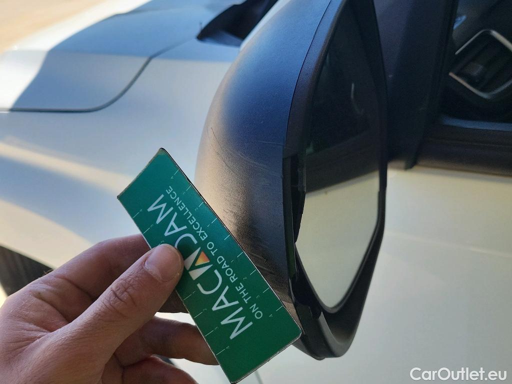  Mitsubishi  L200 MITSUBISHI  / 2019 / 4P / pickup doble cabina D/C 220 DI-D M-Pro #6