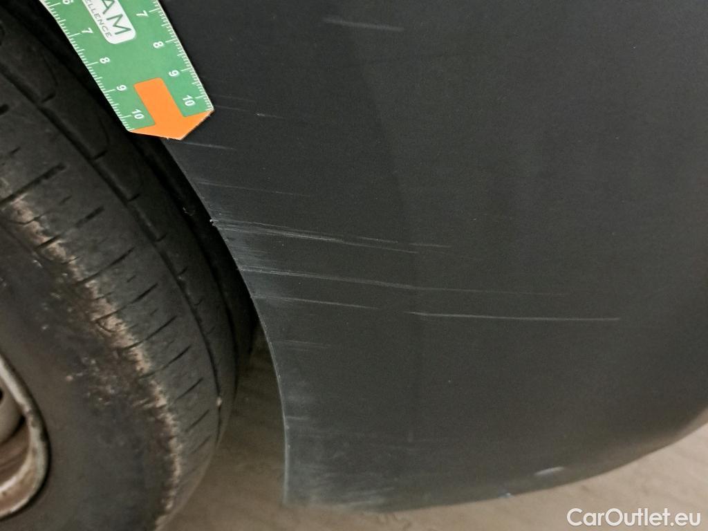  Peugeot  Partner PEUGEOT  / 2018 / 3P / furgón derivado de turismo Pro Standard 1000kg BlueHDi 73kW #54