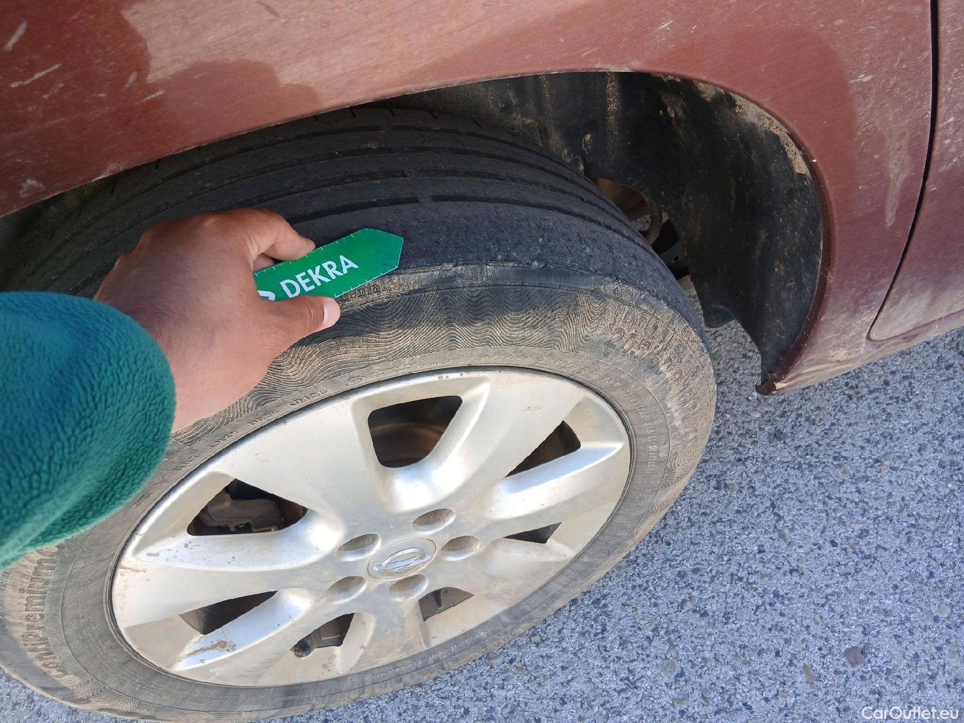  Opel  Combo OPEL -e Life / 2018 / 5P / monovolumen BEV 50kWh Elegance Plus L #7