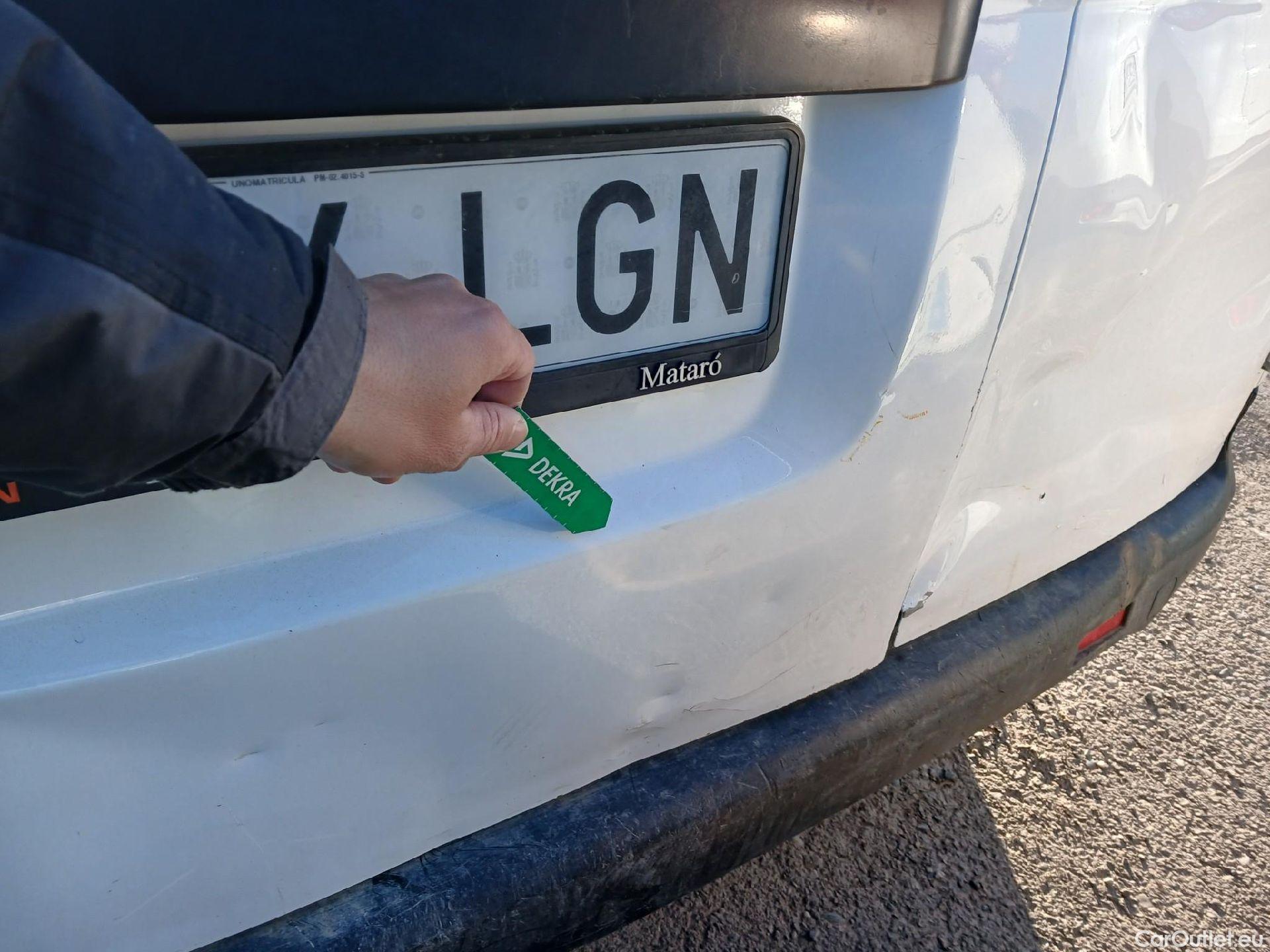  Nissan  NV200 NISSAN e- / 2009 / 4P / furgón Furgón 4p 40 kWh PROFESIONAL #35