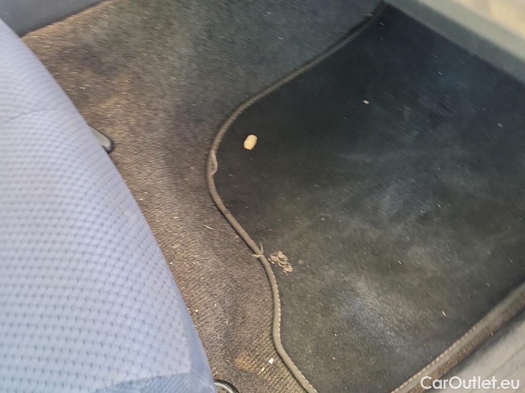  Mitsubishi  L200 MITSUBISHI  / 2019 / 4P / pickup doble cabina D/C 220 DI-D M-Pro #39