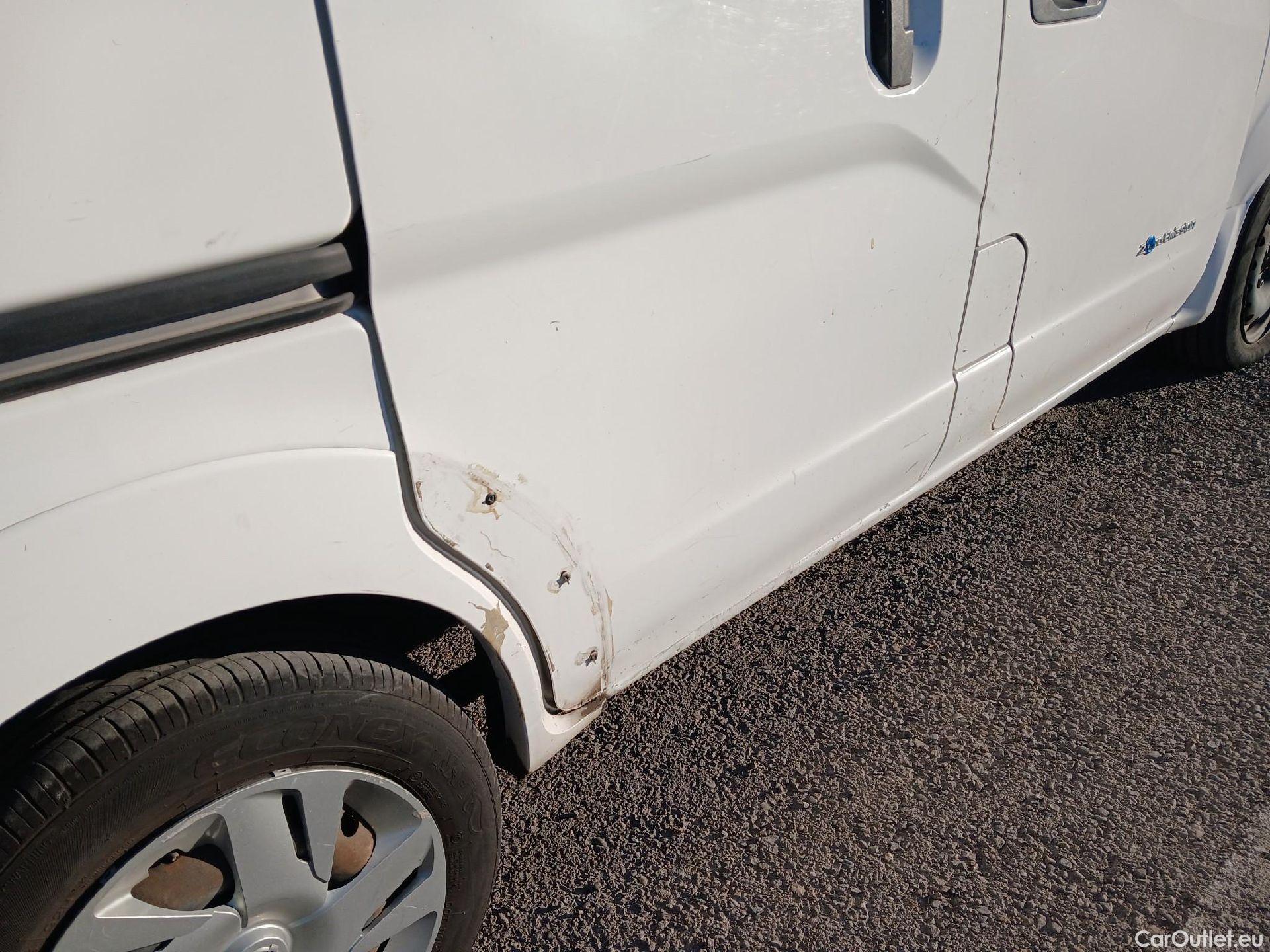  Nissan  NV200 NISSAN e- / 2009 / 4P / furgón Furgón 4p 40 kWh PROFESIONAL #62