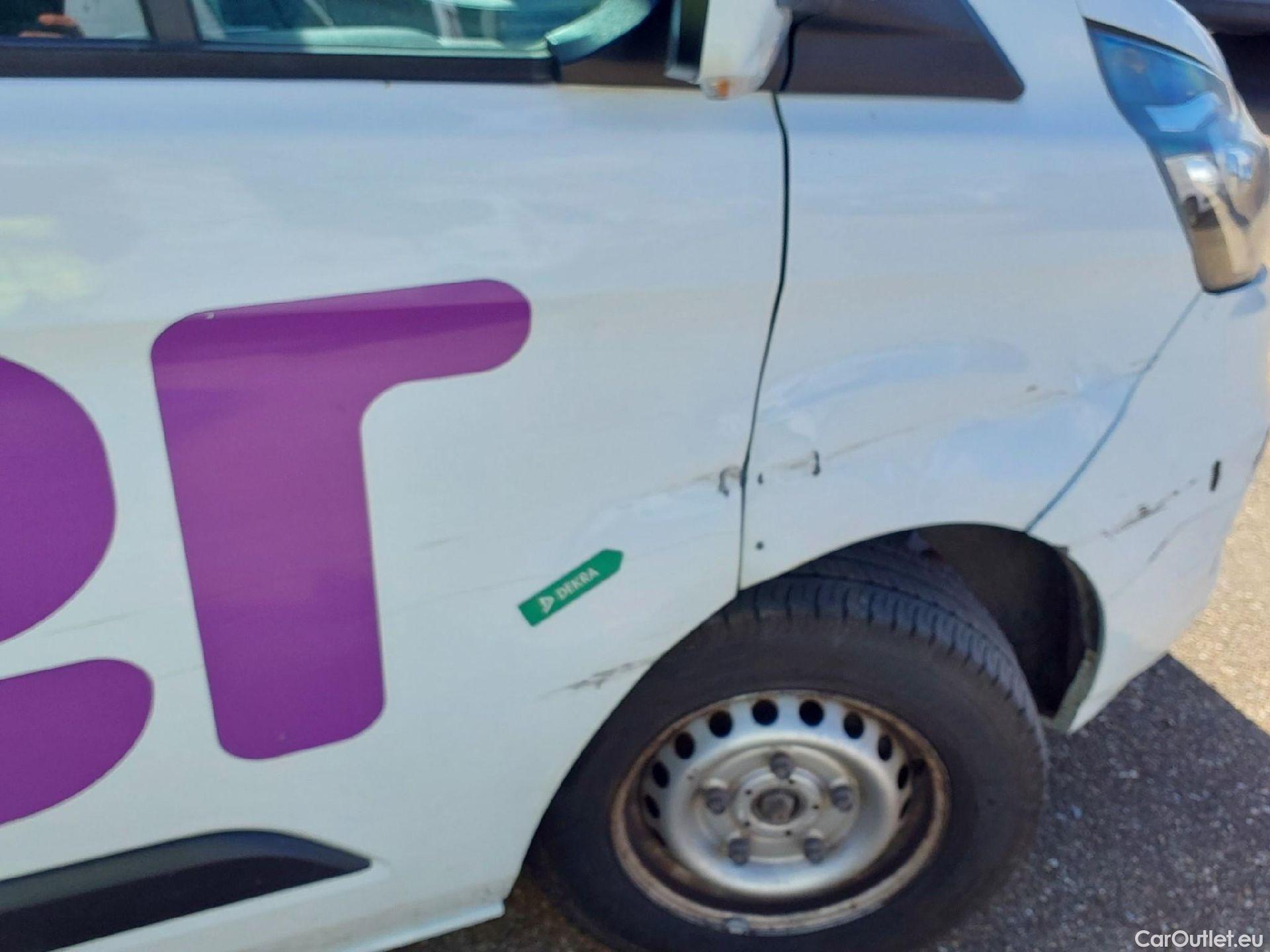  Ford  Transit FORD  Custom / 2012 / 4P / furgón Van 2.0 TDCI 77kW 300 L1 Trend #47