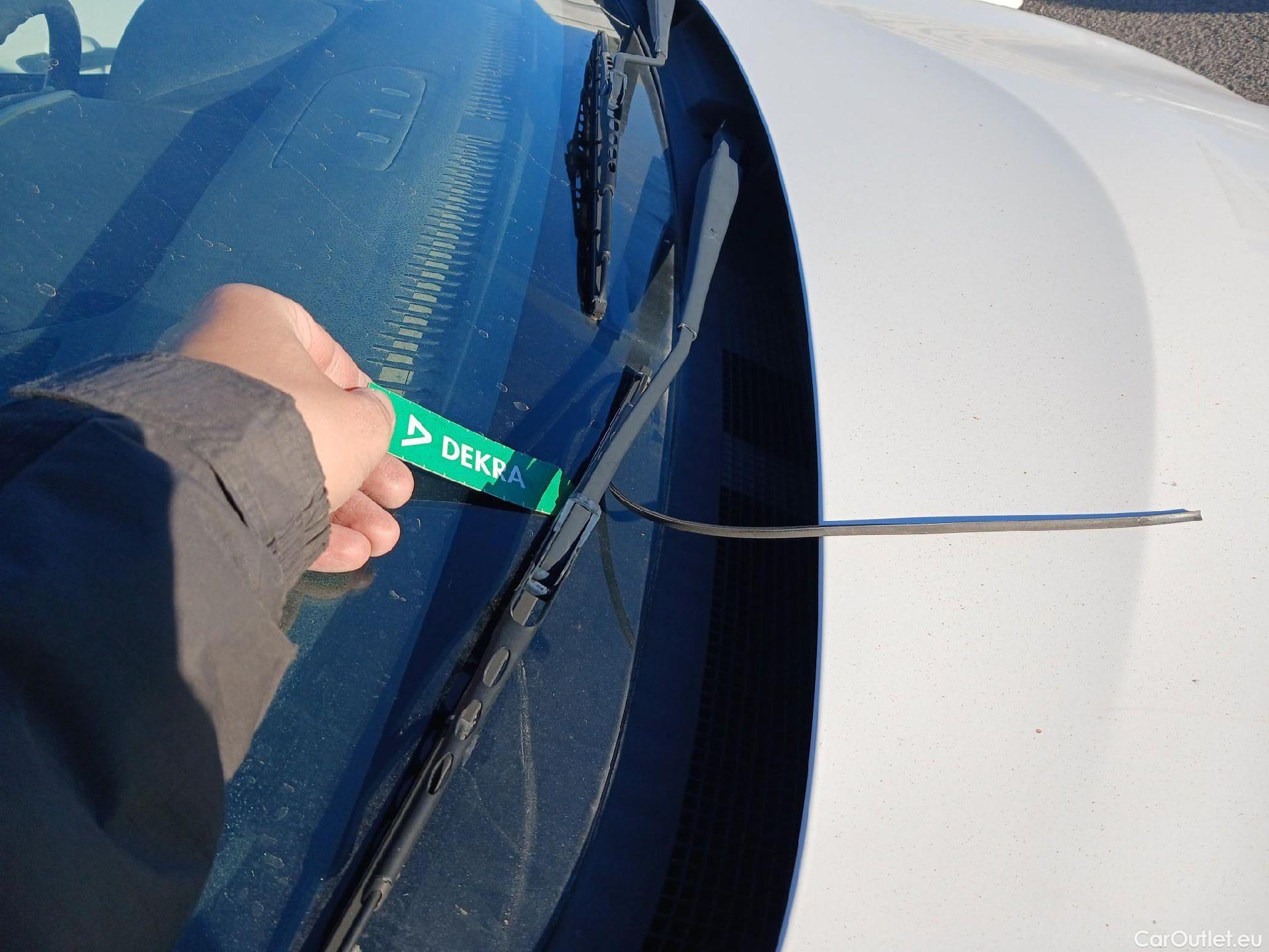  Nissan  NV200 NISSAN e- / 2009 / 4P / furgón Furgón 4p 40 kWh PROFESIONAL #4