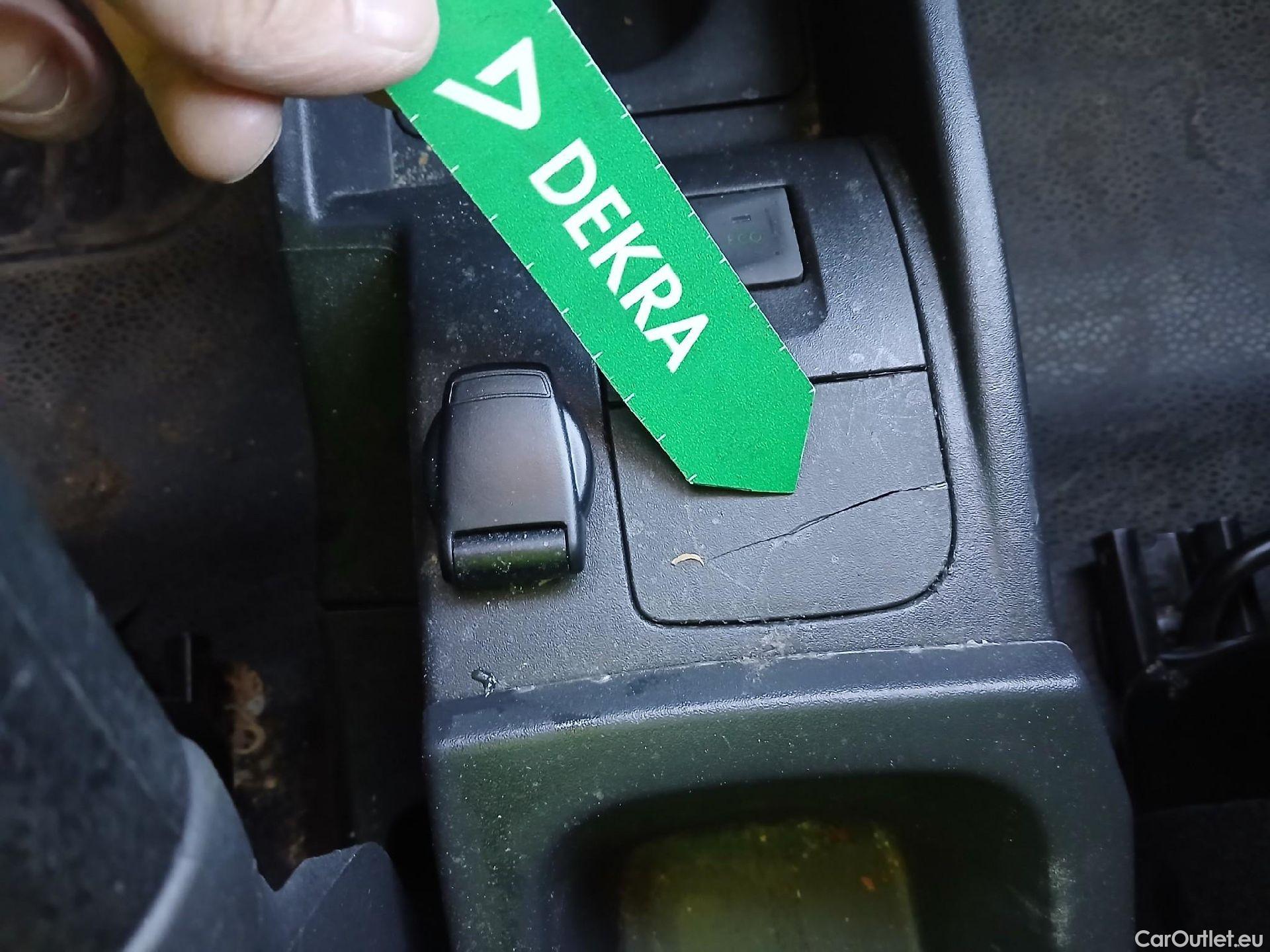  Renault  Kangoo RENAULT  Furgón/2013/3P/furgón derivado de turismo Profesional dCi 55 kW (75 CV) #34