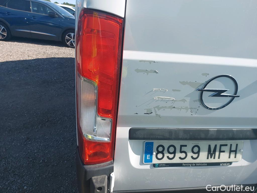  Opel  Movano OPEL  / 2021 / 4P / furgón Furgón Base L2H2 3.5T 2.2 BlueHDi 88kW #29