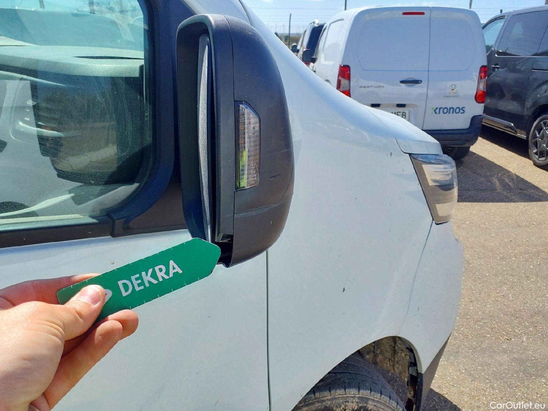  Nissan  Primastar NISSAN  / 2021 / 4P / furgón 2.0dCi 81kW (110CV) L1H1 1T Go #39