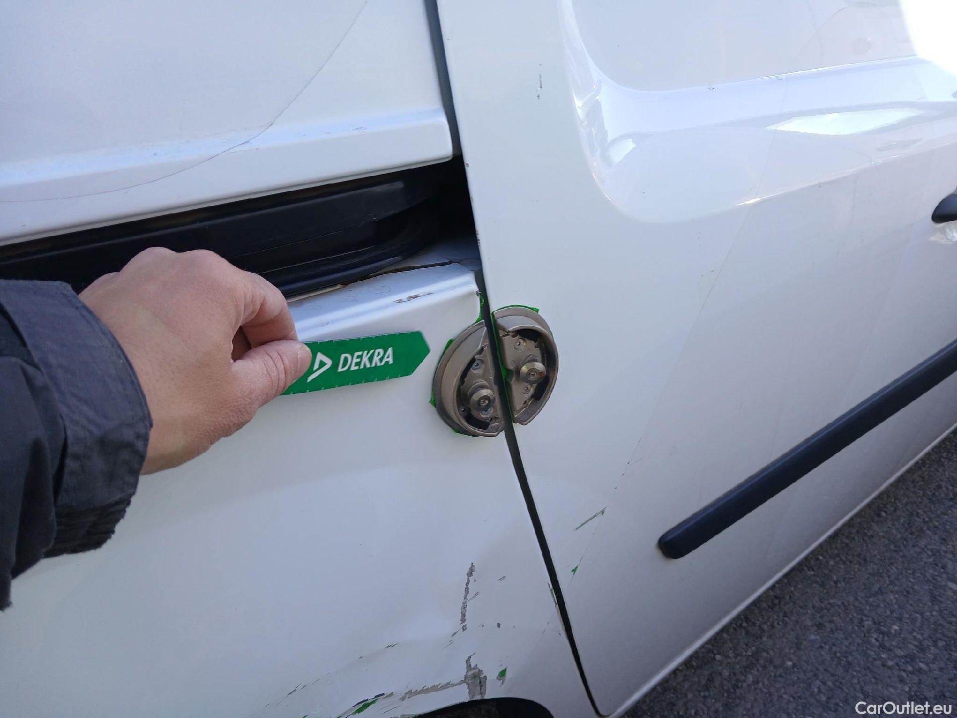  Renault  Kangoo RENAULT  Furgón/2013/3P/furgón derivado de turismo Profesional dCi 55 kW (75 CV) #19