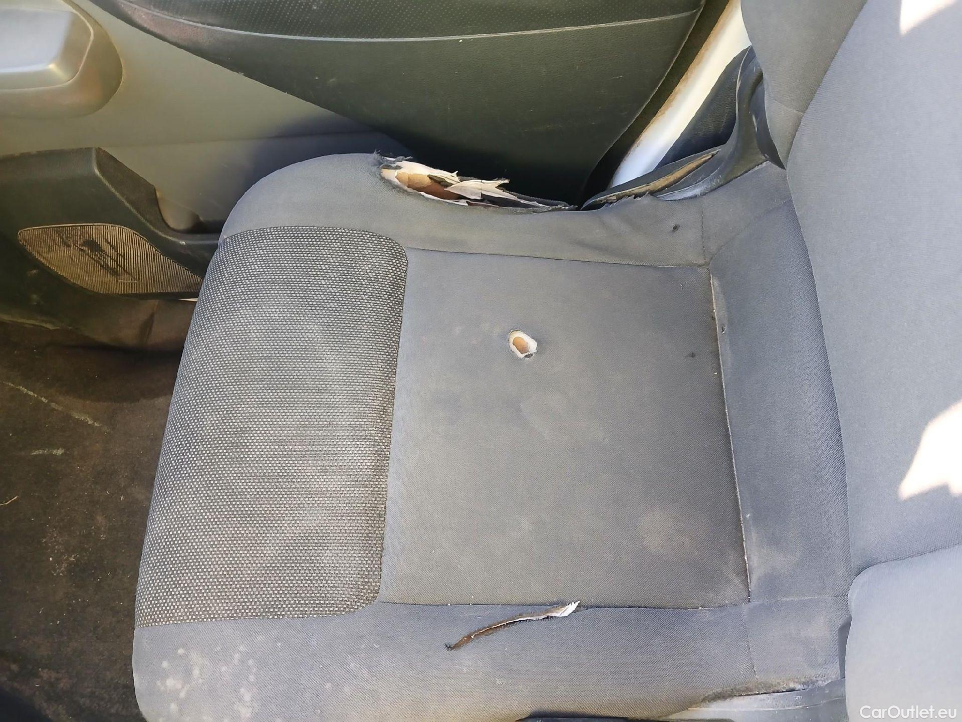  Nissan  NV200 NISSAN e- / 2009 / 4P / furgón Furgón 4p 40 kWh PROFESIONAL #85