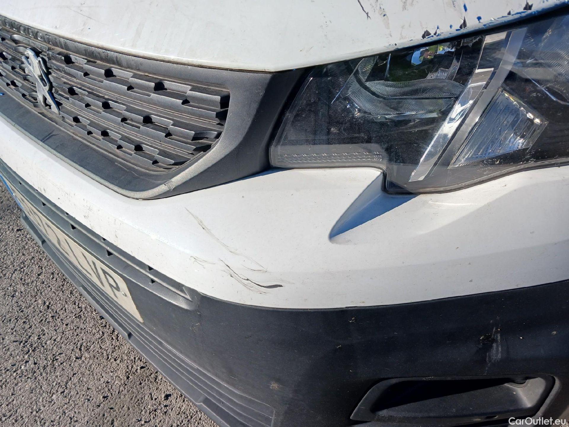  Peugeot  Partner PEUGEOT  / 2018 / 4P / furgón derivado de turismo Premium Standard 600kg BlueHDi 73kW (AC) #9