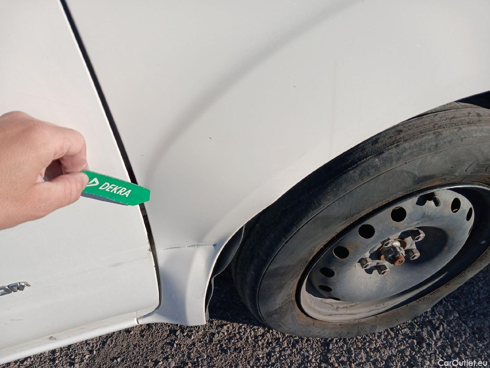  Nissan  NV200 NISSAN e- / 2009 / 4P / furgón Furgón 4p 40 kWh PROFESIONAL #72