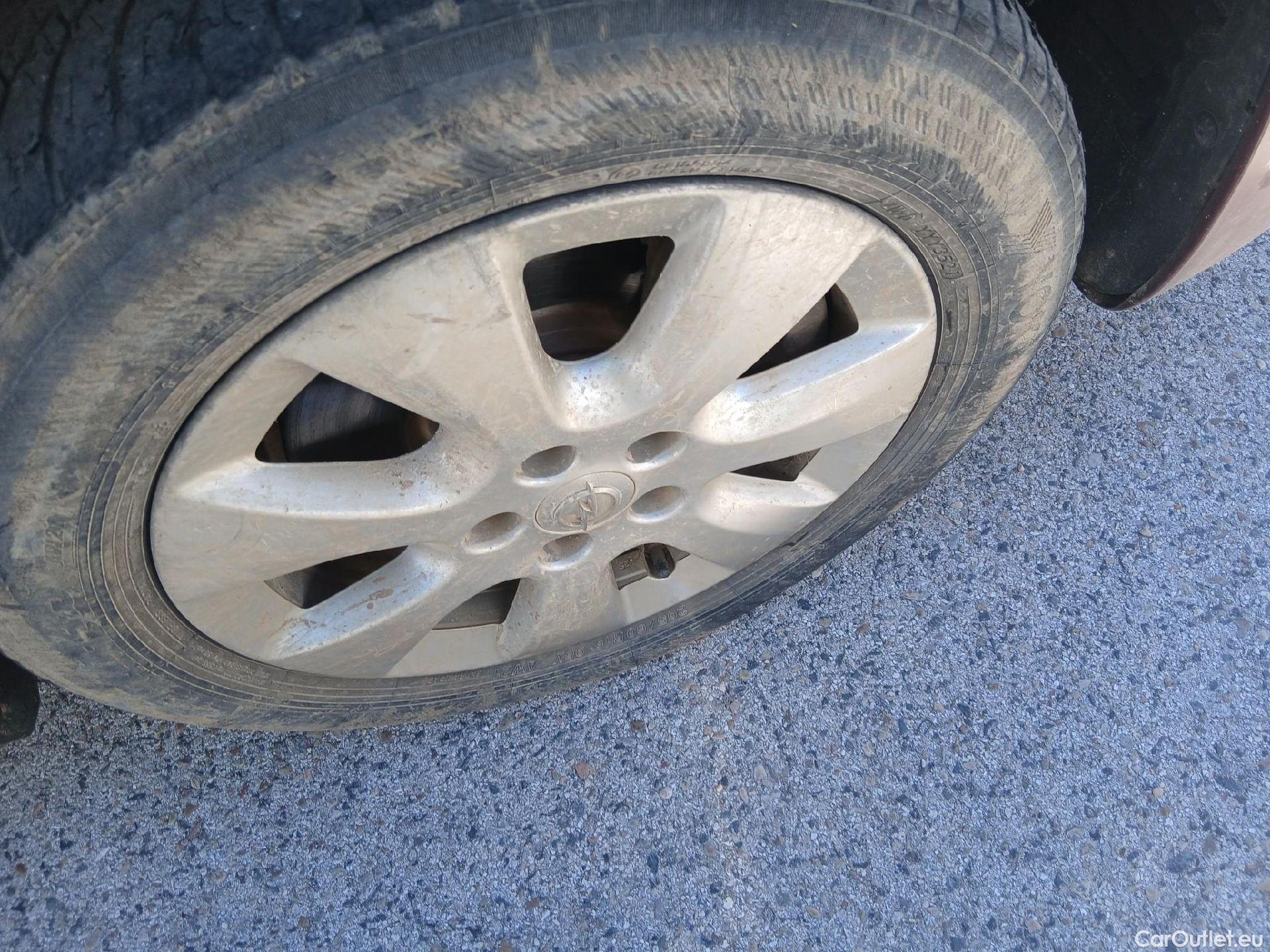  Opel  Combo OPEL -e Life / 2018 / 5P / monovolumen BEV 50kWh Elegance Plus L #38