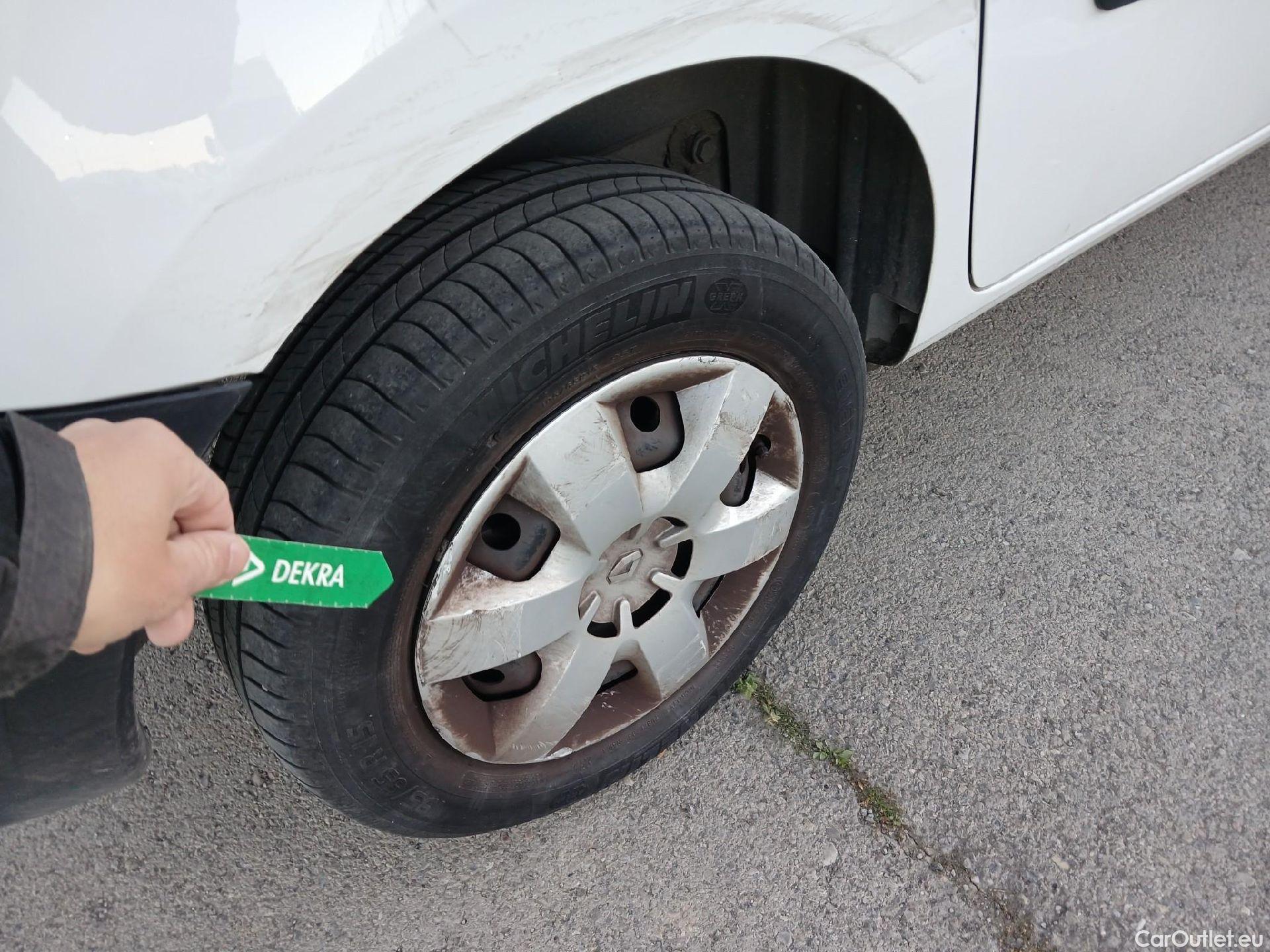  Renault  Kangoo RENAULT  Z.E./2013/3P/furgón derivado de turismo E-Tech 2 plazas #26