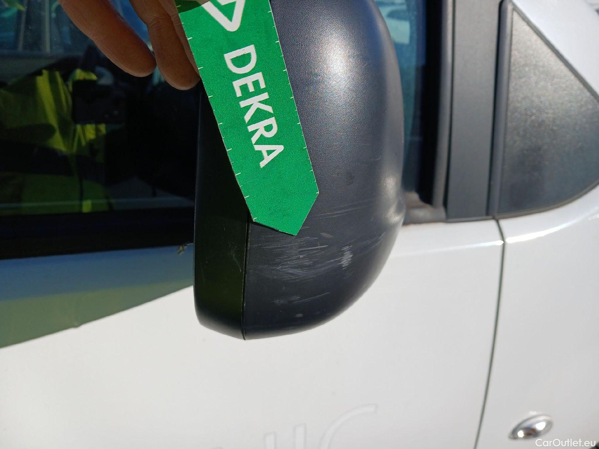  Peugeot  Partner PEUGEOT  / 2018 / 4P / furgón derivado de turismo Premium Standard 600kg BlueHDi 73kW (AC) #30