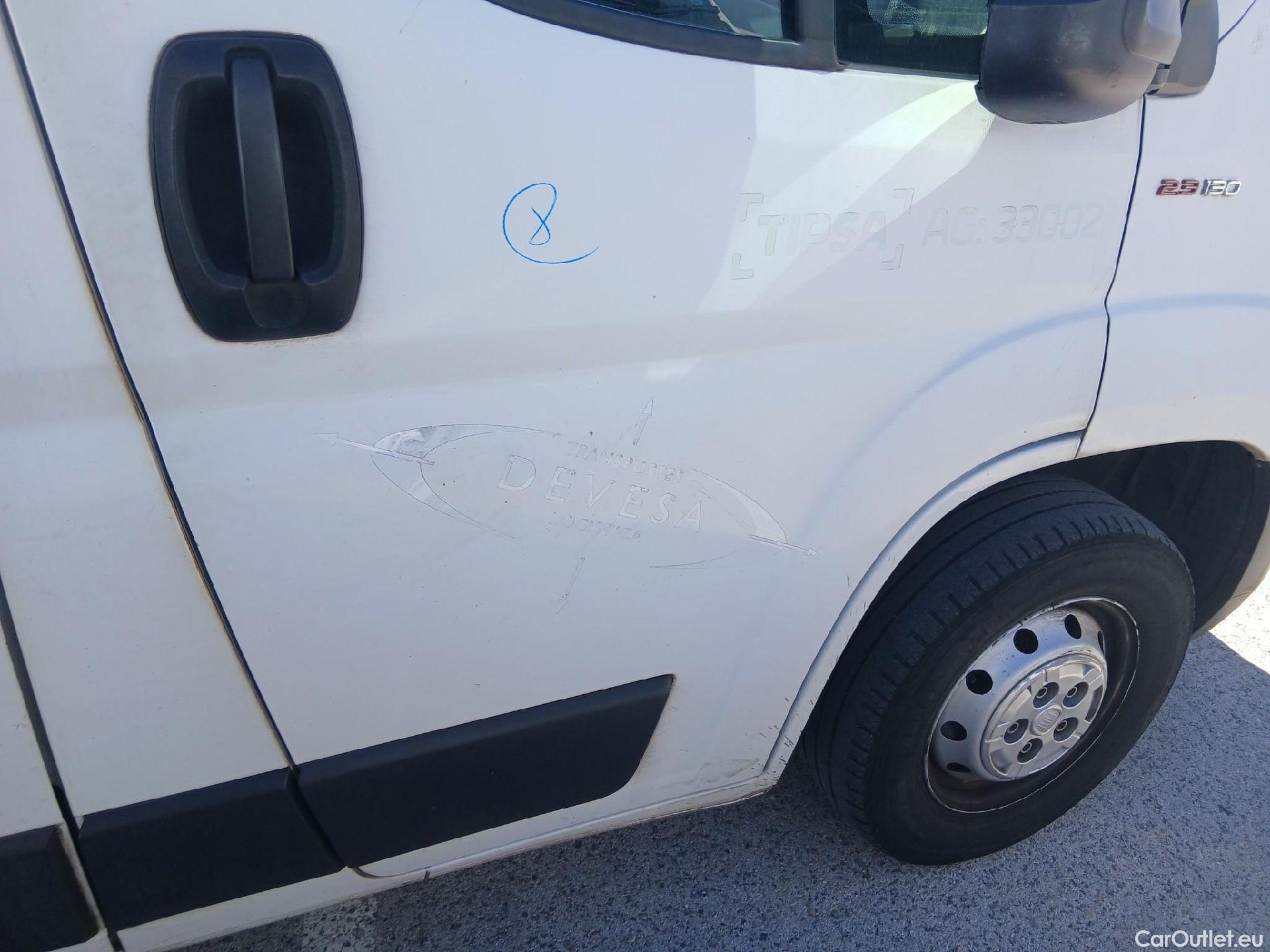  Fiat  Ducato FIAT  / 2014 / 4P / furgón 35 2.3 Mjet Furgón Medio Alto 96kW (130C #53