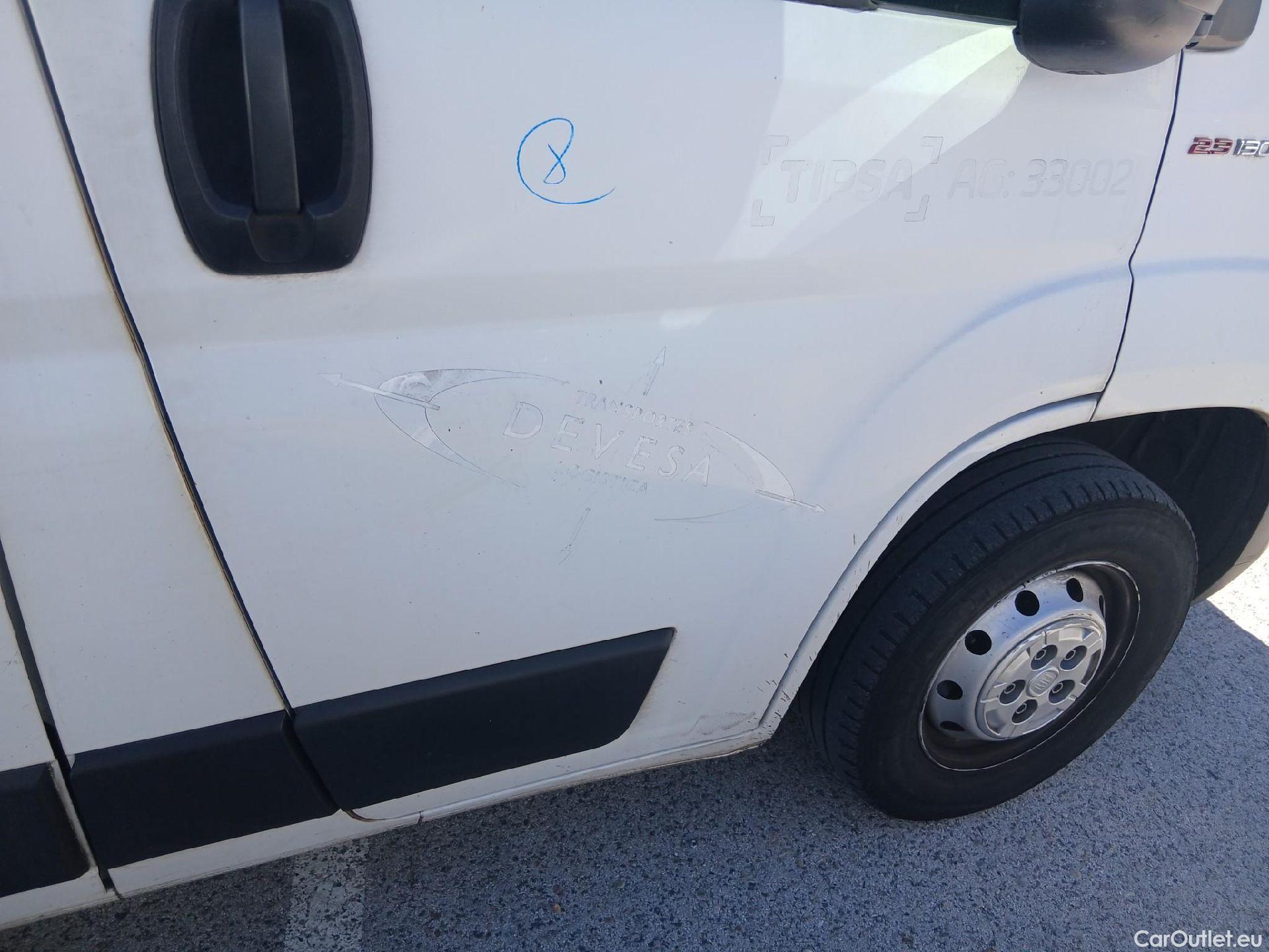  Fiat  Ducato FIAT  / 2014 / 4P / furgón 35 2.3 Mjet Furgón Medio Alto 96kW (130C #52