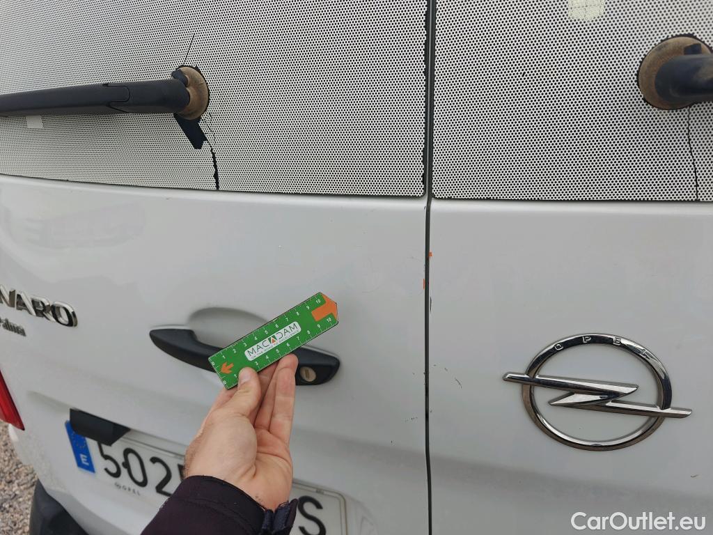  Opel  Vivaro OPEL  / 2019 / 4P / furgón 1.5 D 88kW (120CV) M Std Express M.P. DC #75