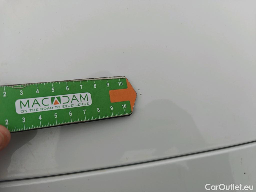  Opel  Vivaro OPEL  / 2019 / 4P / furgón 1.5 D 88kW (120CV) M Std Express M.P. DC #56