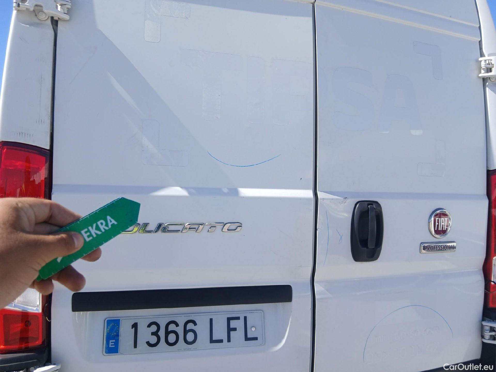  Fiat  Ducato FIAT  / 2014 / 4P / furgón 35 2.3 Mjet Furgón Medio Alto 96kW (130C #43