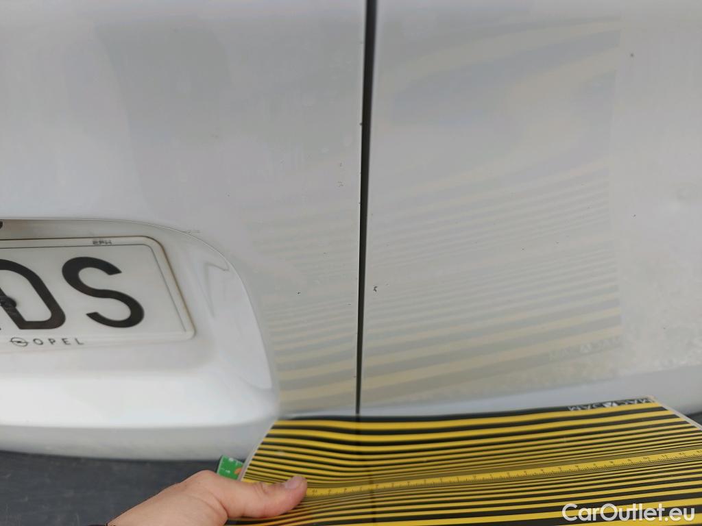  Opel  Vivaro OPEL  / 2019 / 4P / furgón 1.5 D 88kW (120CV) M Std Express M.P. DC #31