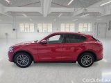  Alfa Romeo   STELVIO ALFA ROMEO / 2017 / 5P / SUV 2.2 TURBO DIESEL 190CV BUSINESS AT8 Q4 #8