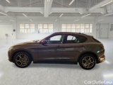  Alfa Romeo   STELVIO ALFA ROMEO / 2017 / 5P / SUV 2.2 TD 160 CV SPRINT AT8 RWD #8