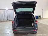  Skoda  Karoq SKODA  / 2017 / 5P / SUV 2.0 TDI 85KW EVO SCR EXECUTIVE DSG #4