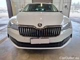 Skoda  Superb SKODA  WAGON / 2019 / 5P / STATION WAGON 2.0 TDI 90KW EXECUTIVE DSG #30