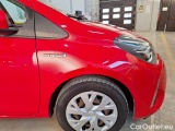  Toyota  Yaris TOYOTA  / 2017 / 5P / BERLINA 1.5 HYBRID BUSINESS #47