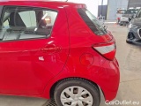  Toyota  Yaris TOYOTA  / 2017 / 5P / BERLINA 1.5 HYBRID BUSINESS #84