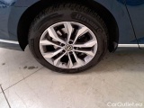  Volkswagen  Passat VOLKSWAGEN  / 2019 / 5P / STATION WAGON VAR. 2.0TDI SCR 147KW EXECUTIVE DSG #19