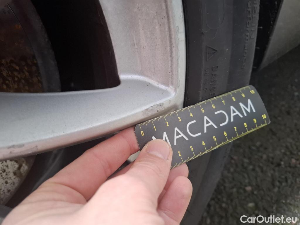  Bmw  Serie 2 Série 2 Active Tourer 216d Lounge 1.5 115CV BVA7 E6d #30