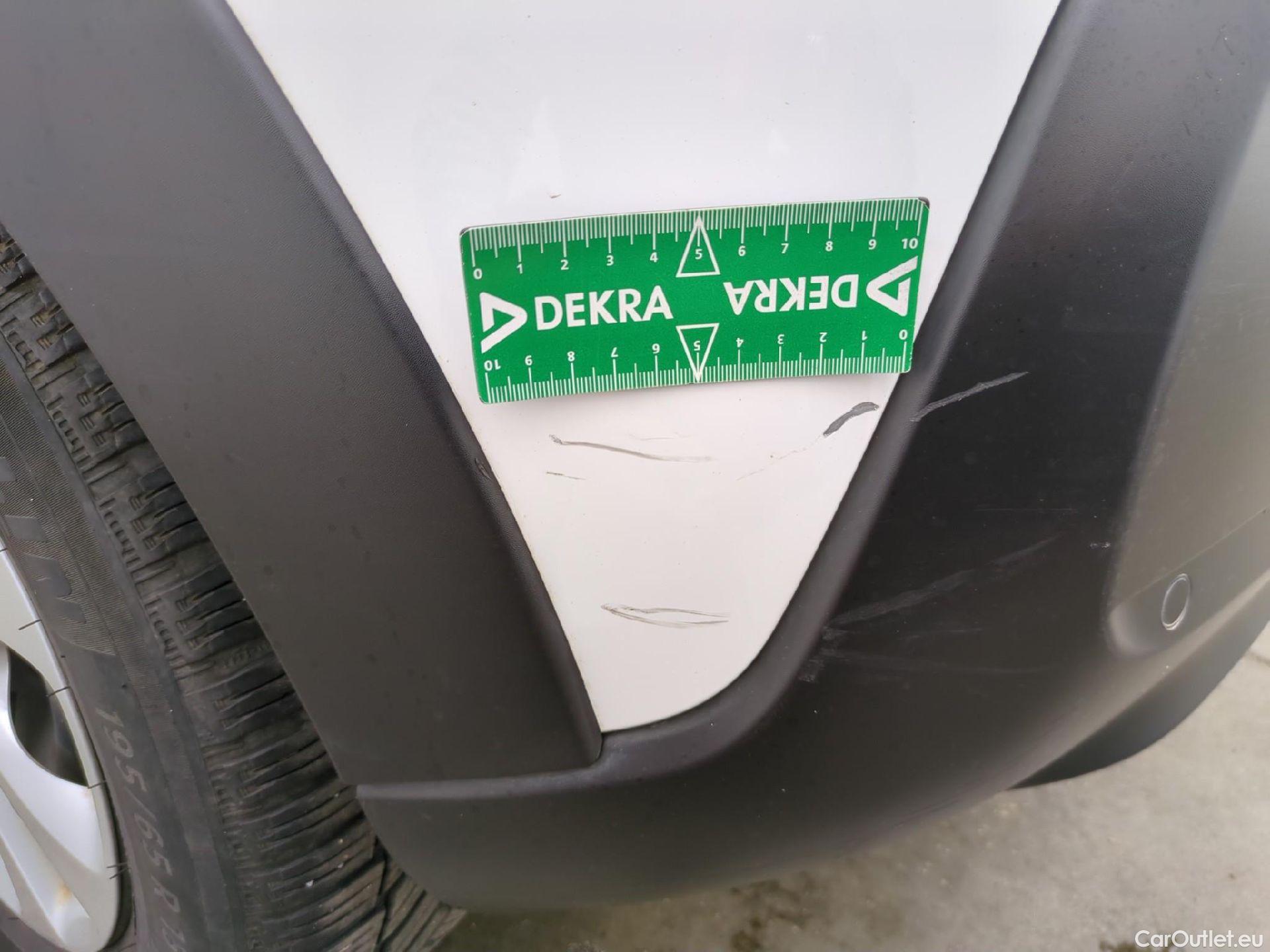  Citroen  C3  Société Feel Nav 1.5 BlueHDI 100CV BVM5 E6dT #53