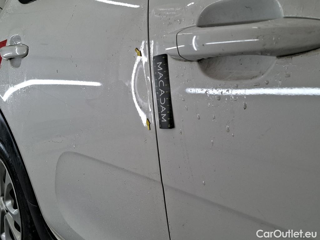  Citroen  C3  Société Feel 1.5 BlueHDI 100CV BVM5 E6dT #2