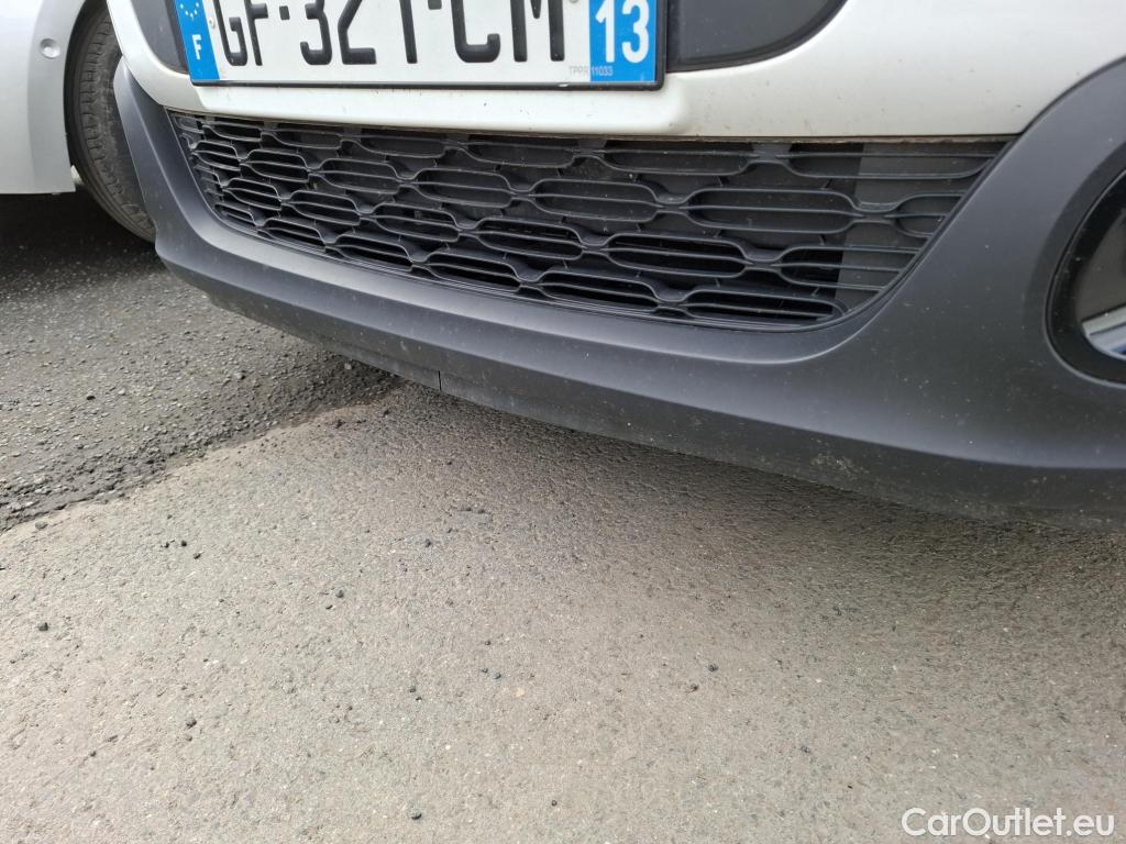  Citroen  C3  Shine Business 1.2 PureTech 110CV BVM6 E6d / TRANSFO VP VF #40