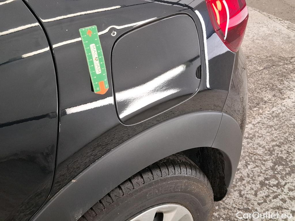  Citroen  C3  Société Feel Nav 1.2 PureTech 80CV BVM5 E6 #18