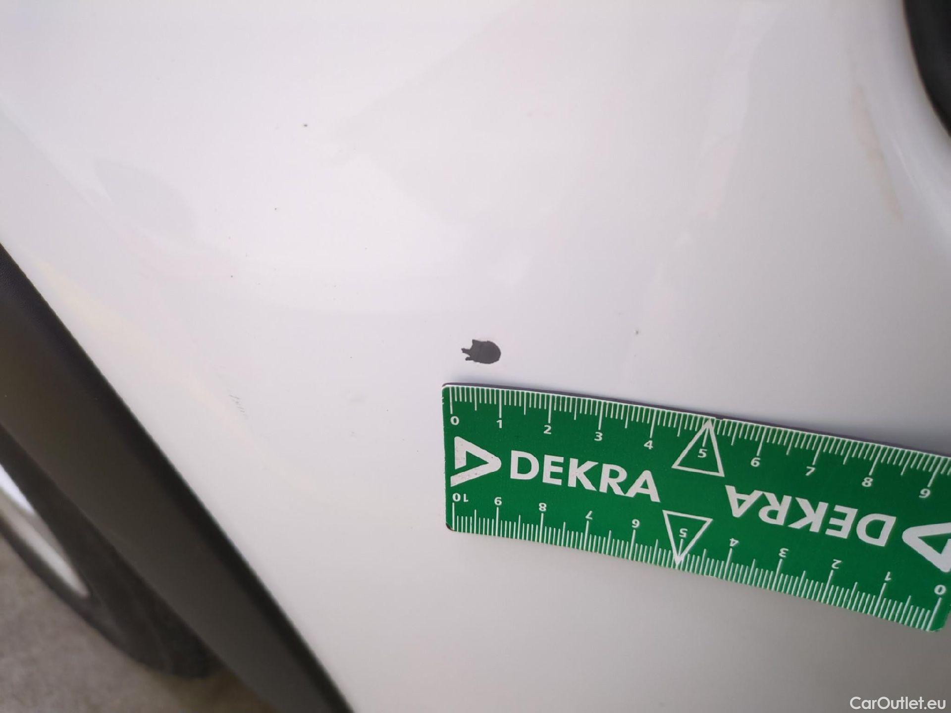  Citroen  C3  Société Feel Nav 1.5 BlueHDI 100CV BVM5 E6dT #30