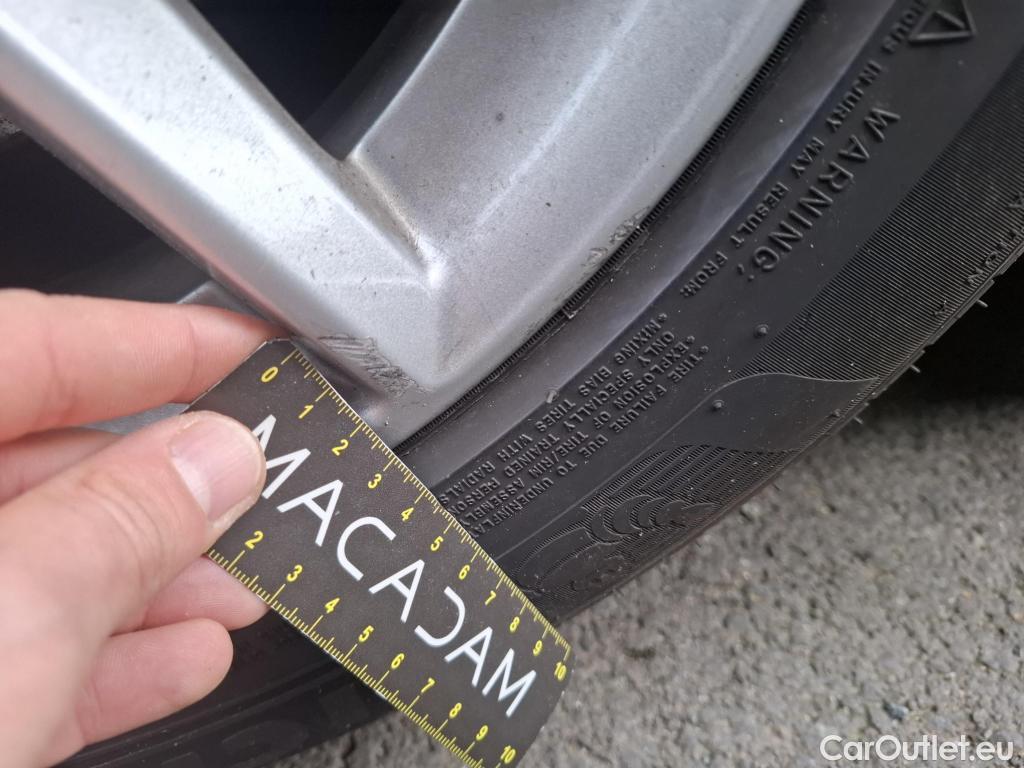  Bmw  Serie 2 Série 2 Active Tourer 216d Lounge 1.5 115CV BVA7 E6d #53