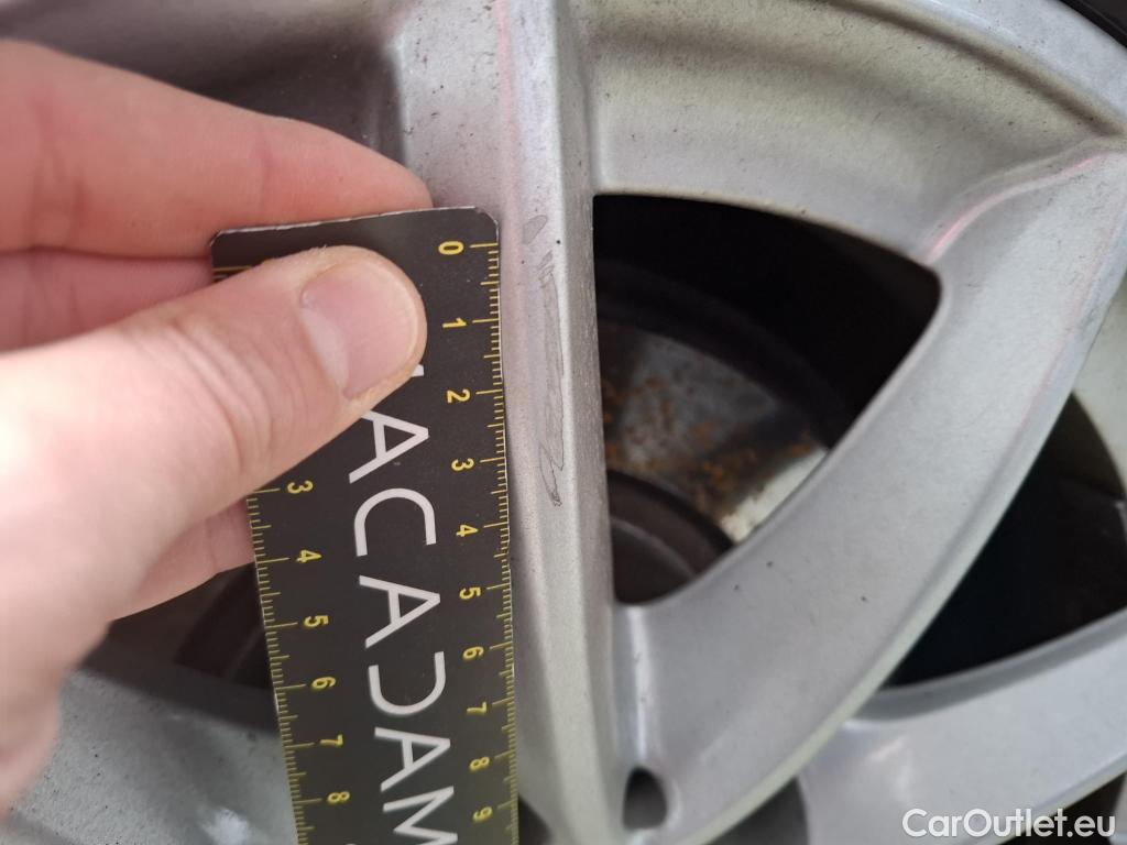  Bmw  Serie 2 Série 2 Active Tourer 216d Lounge 1.5 115CV BVA7 E6d #31