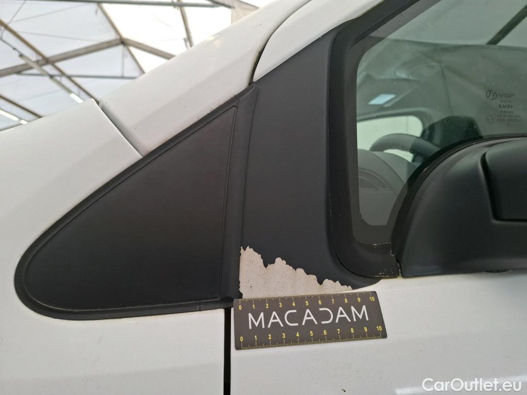  Citroen  Berlingo  Fourgon Club L1 (Court) 1.6 BlueHDi 100CV BVM5 E6 #29