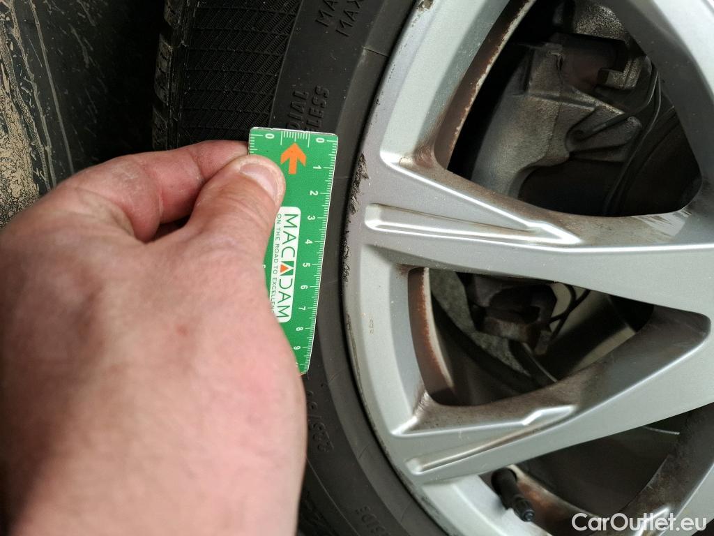  Audi  A4 AUDI  Avant / 2019 / 5P / Break 35 TDI 163 S tronic Business line #32