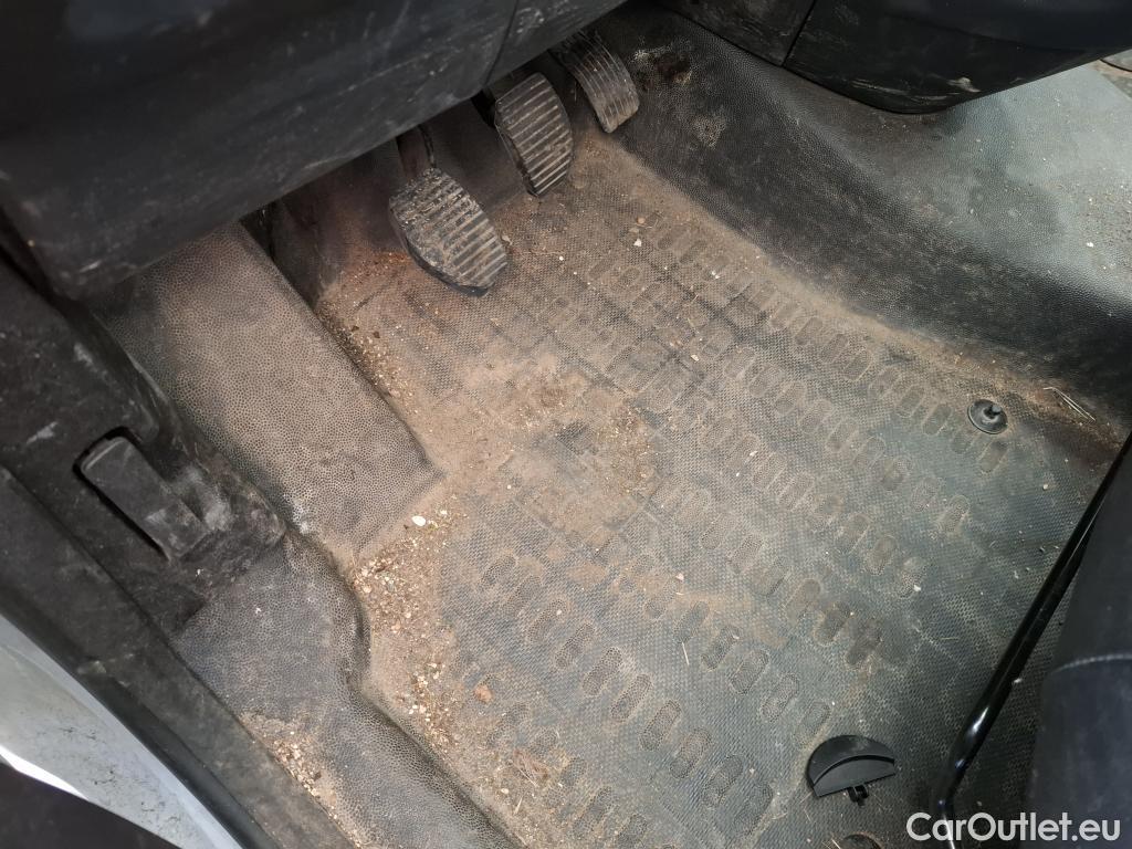  Citroen  Berlingo  Fourgon Club L1 (Court) 1.6 BlueHDi 100CV BVM5 E6 #33