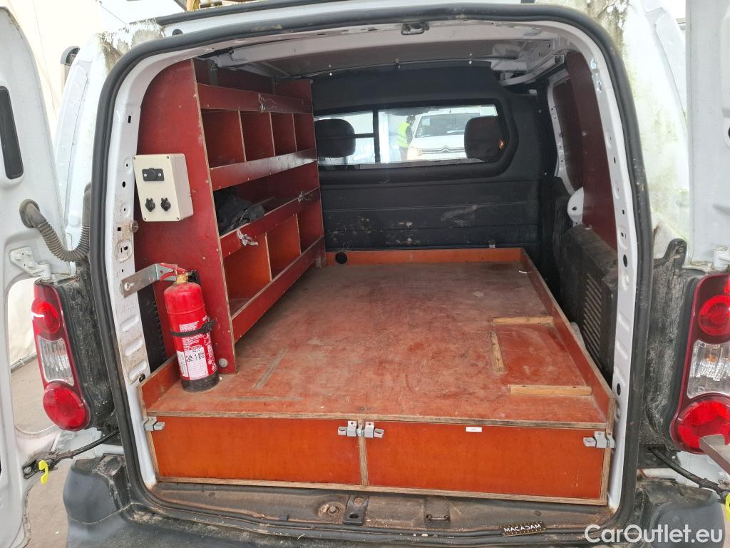  Citroen  Berlingo  Fourgon Club L1 (Court) 1.6 BlueHDi 100CV BVM5 E6 #15